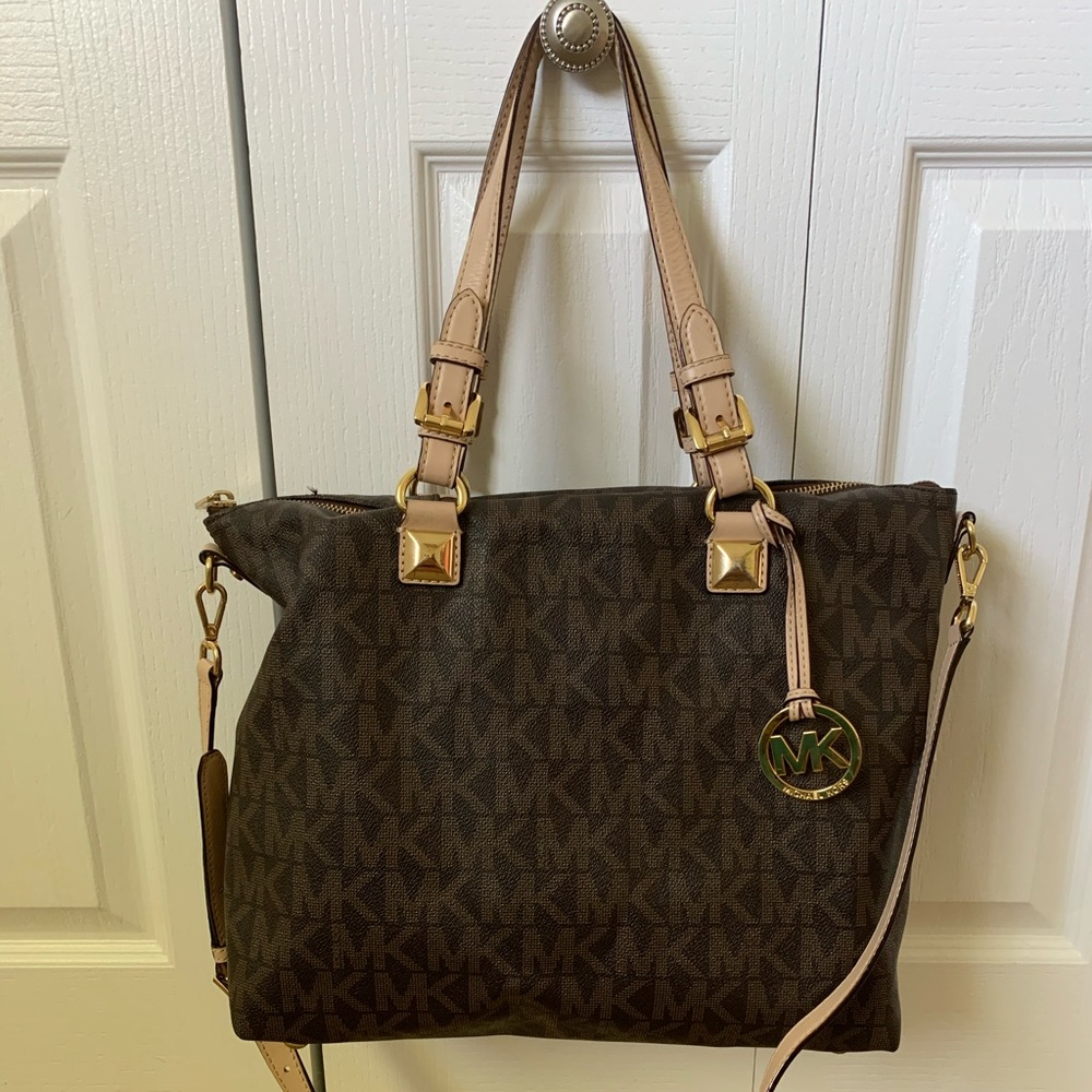 Michael Kors shoulder bag